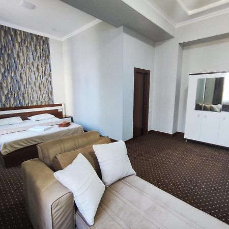 Hotel Markaz タシュケント エクステリア 写真